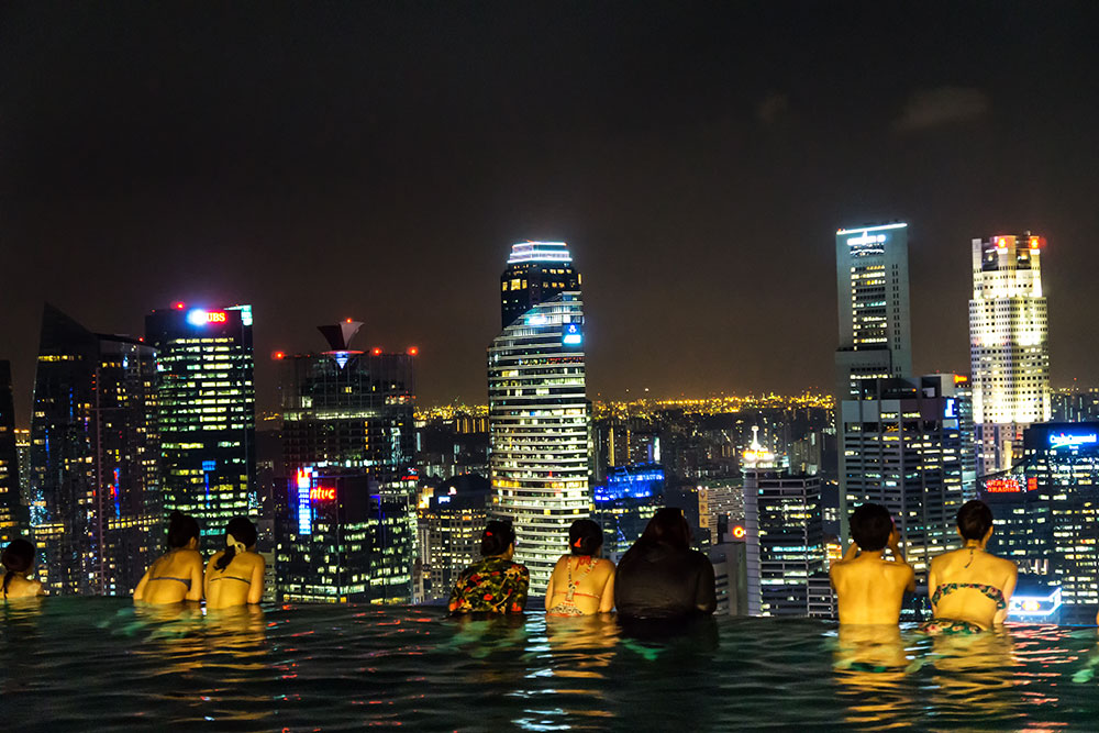 The World's Coolest Infinity Pool – Marina Bay Sands